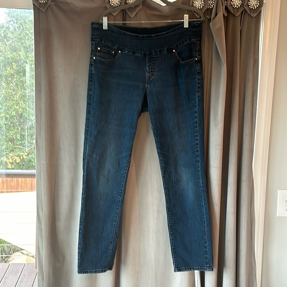 Pull on Jag Jeans
